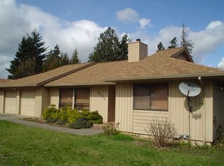 2734 Montello Ave, Hood River, OR 97031