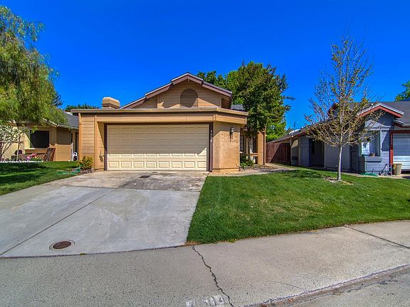 3rd image of 4604 Satinwood Way