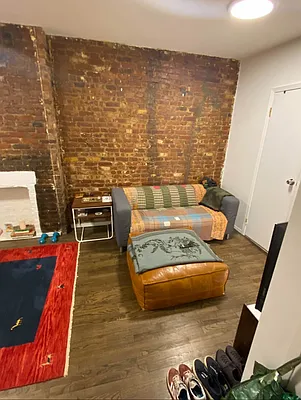 Rented by MOTION New York | media 7