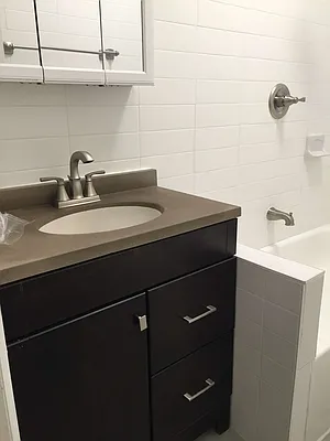 Rented by David Zar, LREB | media 3