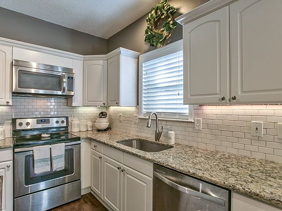 5th image of 5099 Mint Hill Ct