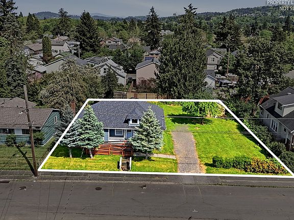 2nd image of 6834 SE 83rd Ave