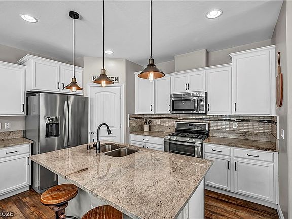 5th image of 10982 Great Sioux Rd