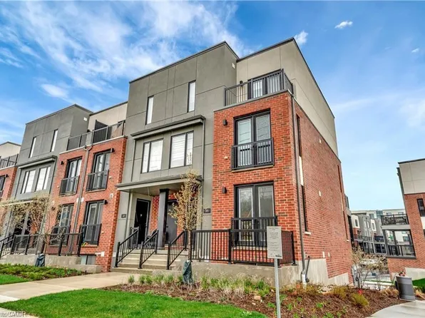 99 Roger St #45, Waterloo, ON N2J 0G1