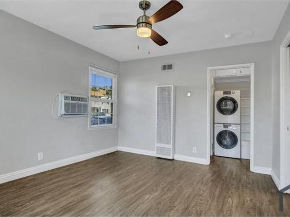 13808 Moorpark St APT F