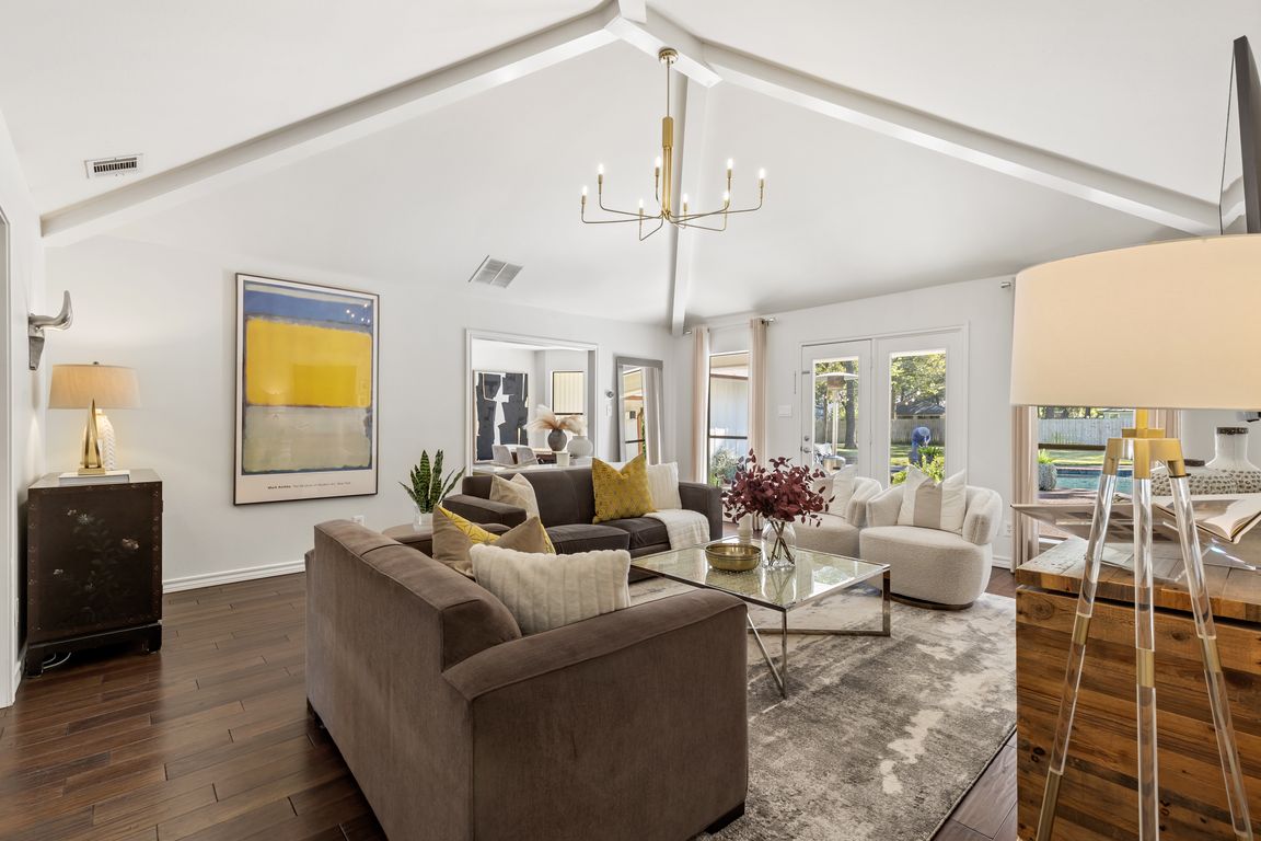 next background image