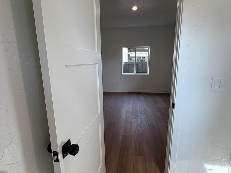 720 W York Ave #722 — Photo 14