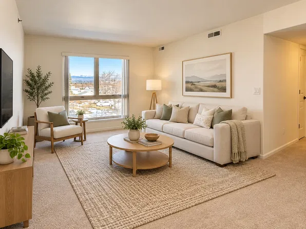 Vista Square Apartments