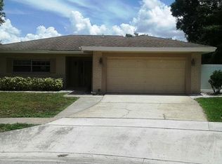 2001 Orangeside Rd, Palm Harbor, FL 34683