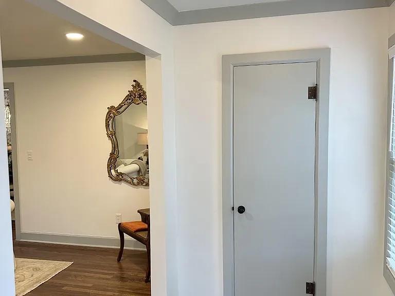 1135 S Gary Pl — Photo 20