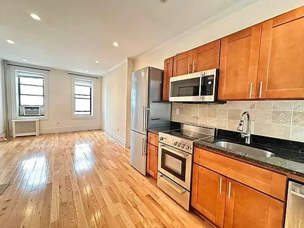 42 W 65th St, New York, NY