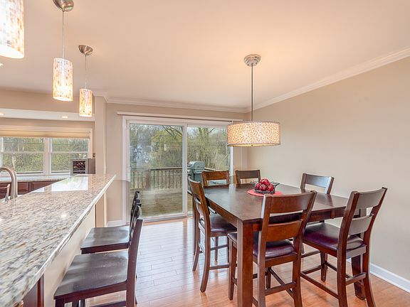 5th image of 604 N Geri Ct