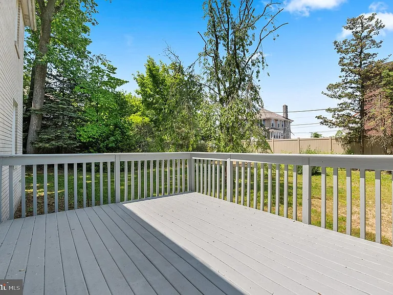 3731 School Ln — Photo 4