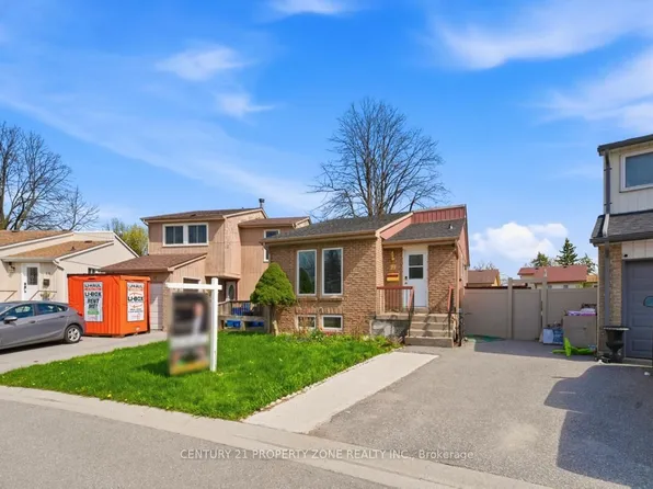 19 Medley Ln #51, Ajax, ON L1S 3P5