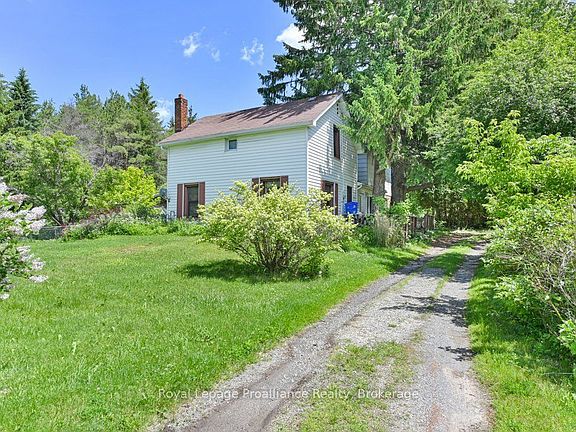 2nd image of 2014 Foxboro Stirling Rd