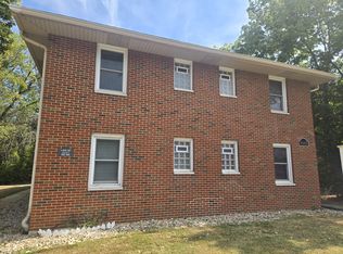 9609 W Main St #8, Belleville, IL 62223