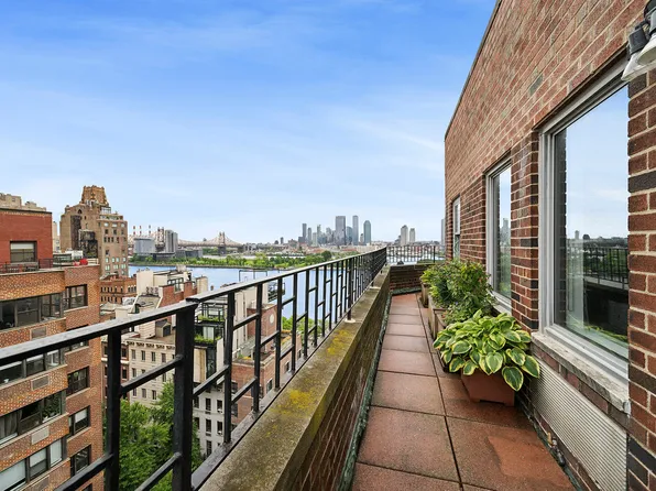 12 Beekman Place PHA image 11 of 11