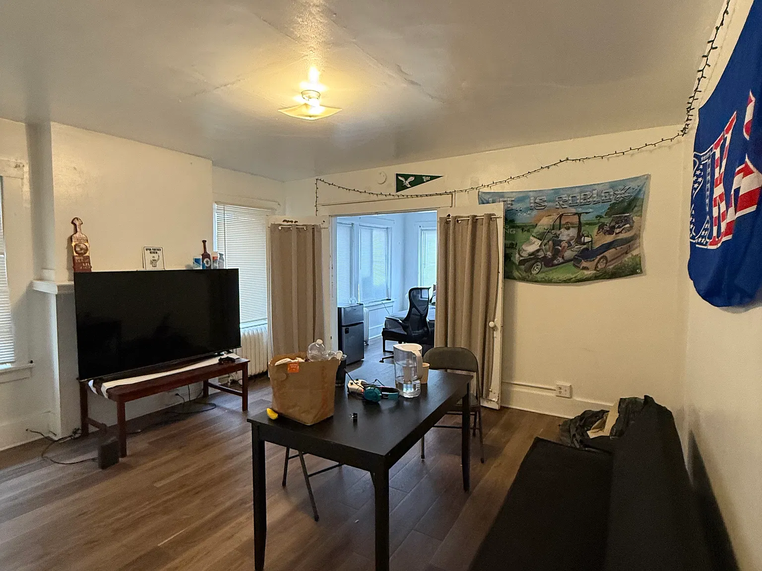 2 bed, 1050 sqft, $1,495 — Photo 1