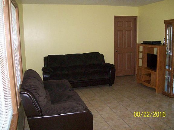 4th image of 17574 Bentwood Dr