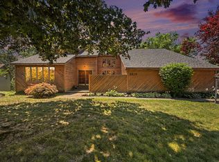 2810 Wausaukee Dr NE, Grand Rapids, MI 49525