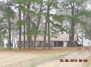 644 Kelsey Massie Rd, Como, MS 38619