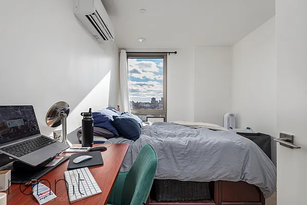 Rented by Rennit Inc. | media 6