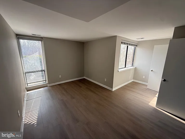 3339 Huntley Square Dr #T — Photo 5