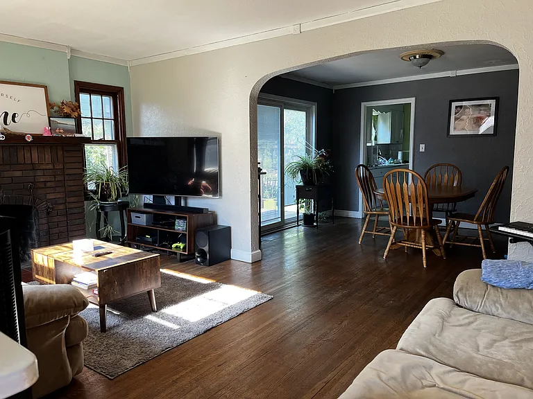 401 Central Ave — Photo 7