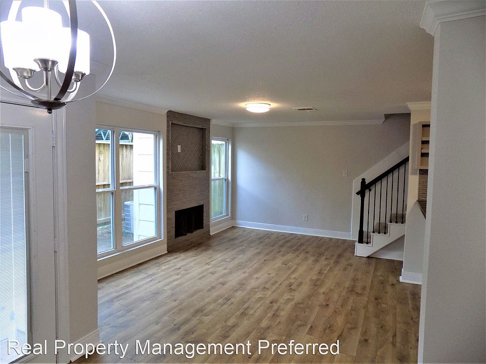 1st image of 711 Worthshire St
