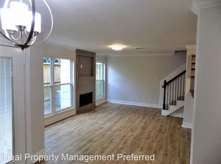 711 Worthshire St, Houston, TX 77008