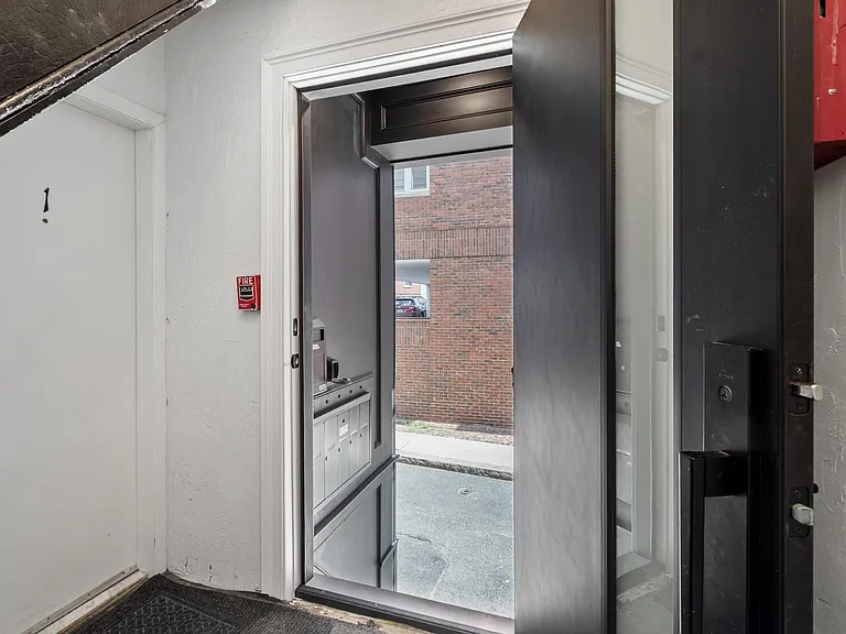 23 Harris St #1 — Photo 20