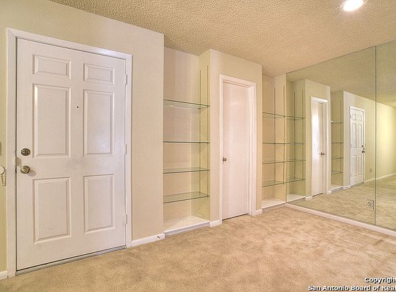5th image of 2255 Thousand Oaks Dr APT 803