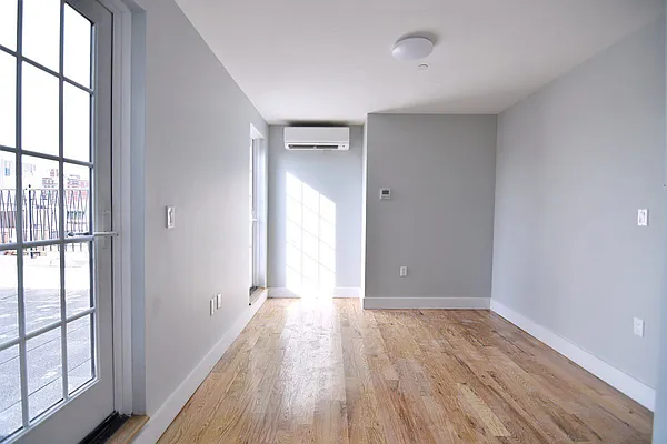 Rented by Bohemia Realty Group | media 13