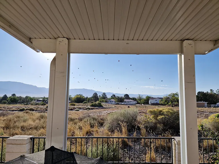 Troon Dr SE — Photo 35