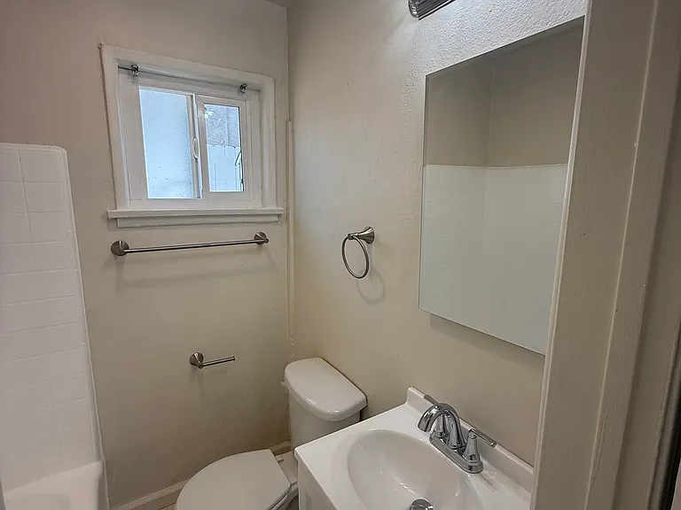 242 E Del Amo Blvd #A — Photo 7