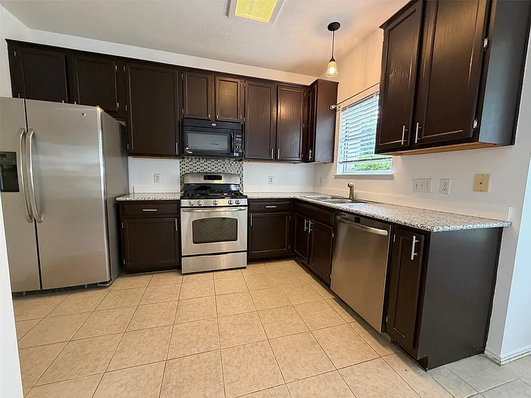 13405 Tossa Ln — Photo 5