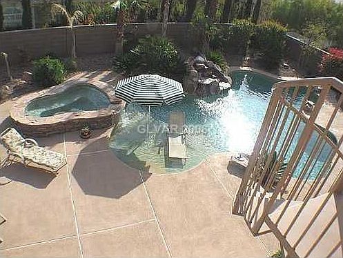 2nd image of 608 Hermosa Canyon Dr