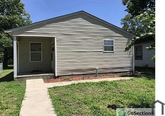 1st image of 2815 N Gladstone Ave #46218