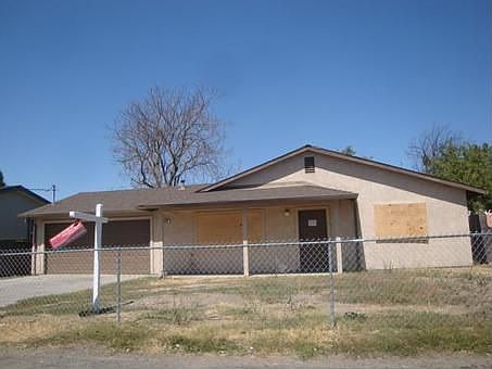 1st image of 1903 E 12th St