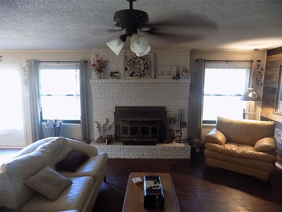 4th image of 1079 Vz County Road 3718