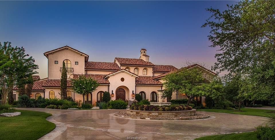 1st image of 4722 Heron Lakes Cir
