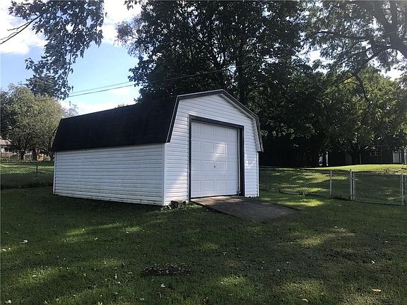 5th image of 159 Westview Dr