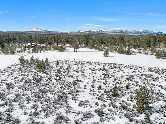 4th image of 18945 Macalpine Loop