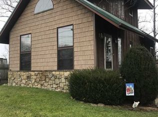 3212 Orchard Dr, Huntington, WV 25701