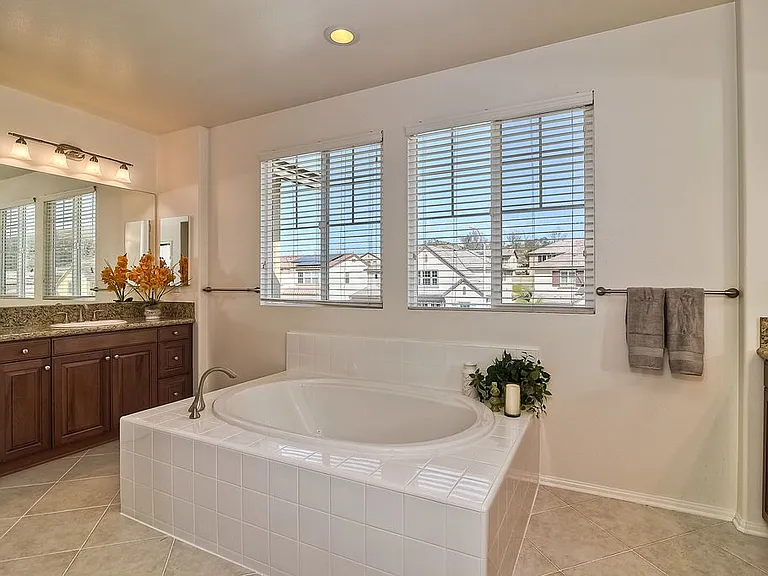 Black Granite Dr — Photo 21
