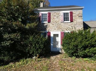 14 Sandbrook Headquarters Rd, Stockton, NJ 08559