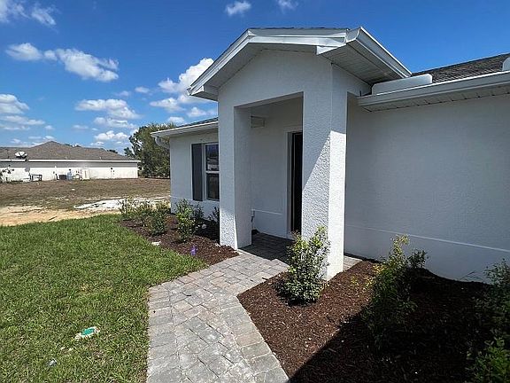 3rd image of 3519 NE 19th Pl