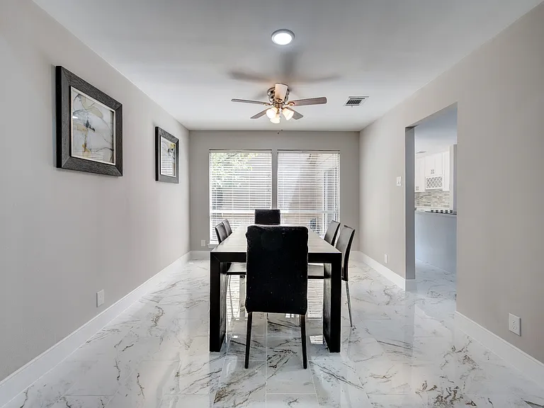 1626 S Kirkwood Rd — Photo 22