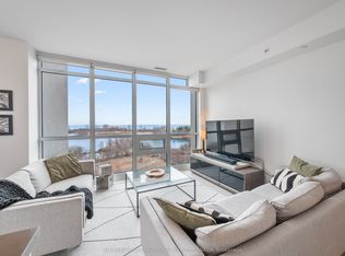 59 Annie Craig Dr #503, Toronto, ON
