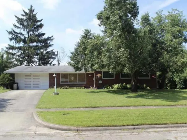 51 Krebs Dr, Sabina, OH 45169